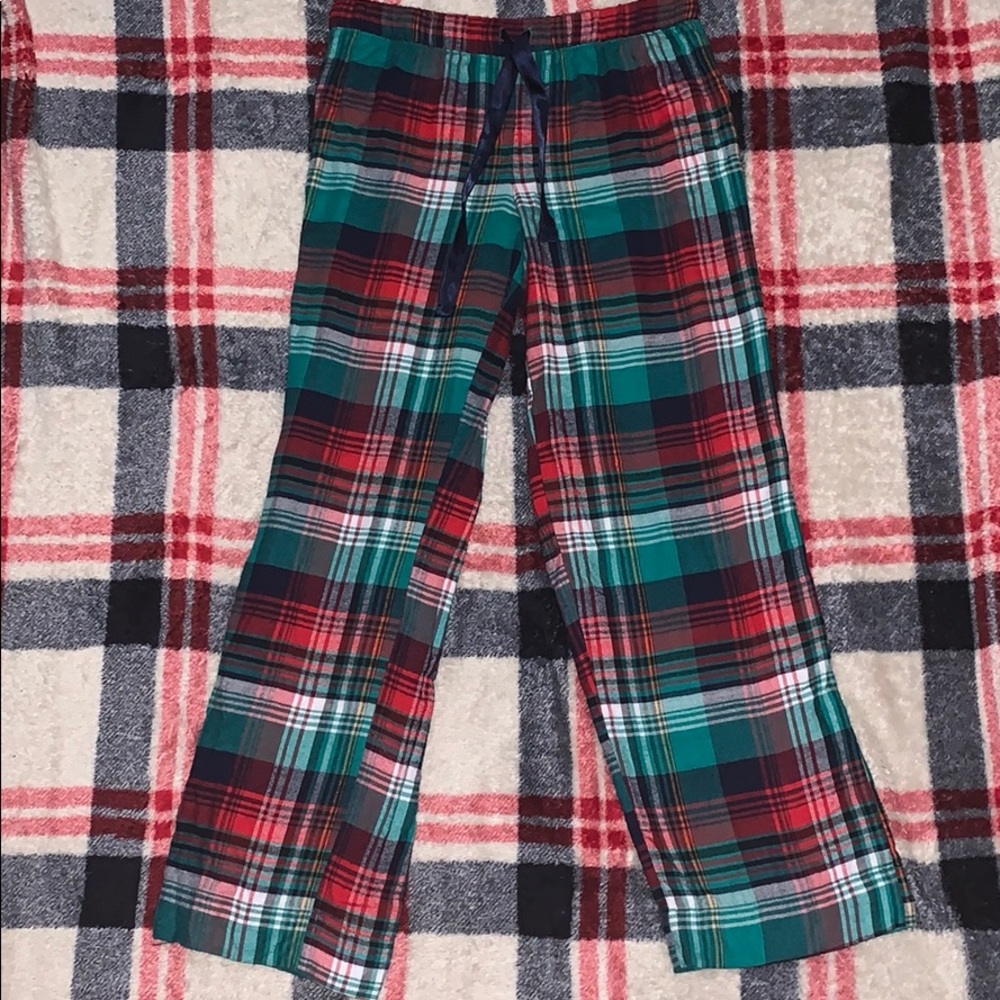 LLD (Aeropostale) Red and Green Pajama Paints